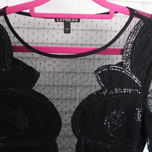 🖤✨ Black Lace & Jeweled Express Dress – Elegant & Fitted ✨🖤 - Picture 5 of 7